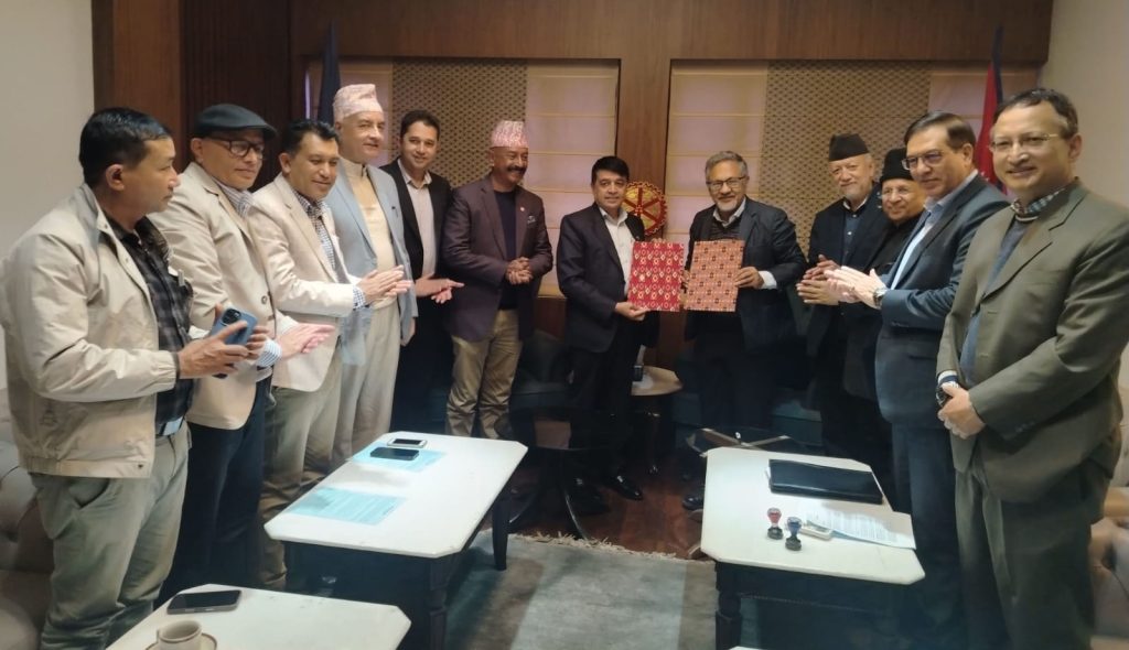 एफएनसीसीआई र नेपाल विश्वविद्यालयबीच शैक्षिक क्षेत्रको विकासका लागि अनुसन्धान क्षेत्रमा सहकार्य गर्ने समझदारी