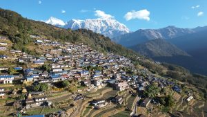अन्नपूर्ण संरक्षण क्षेत्रको प्राकृतिक आकर्षणले पर्यटक लोभ्याउँदै, नोभेम्बरसम्म दुई लाख ७३ हजार बढीले गरे भ्रमण
