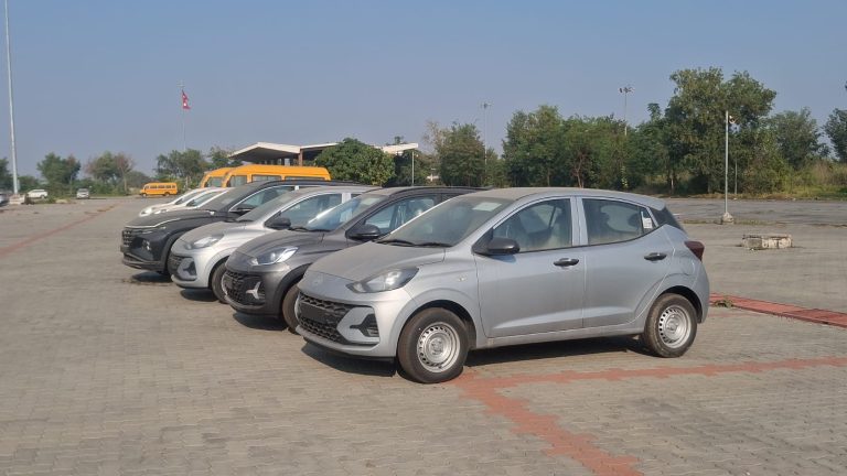 सवारीसाधन र पार्टपुर्जा आयात बढ्यो, १० महिनामा भित्रिए ३१ अर्ब बढीका गाडी