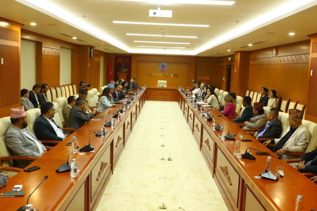 आर्थिक सहकार्यका लागि महासङ्घ र भियतनामको लगानी प्रवर्द्धन विभागबीच छलफल, पर्यटन र जलविद्युतमा लगानीकर्ताको चासो