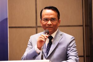 चेक बाउन्स हुनासाथ कालोसूचीमा राख्ने व्यवस्थाबारे अध्ययन भइरहेको छ : गभर्नर पौडेल
