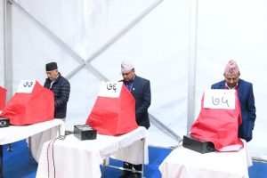 एमाले अध्यक्षमा ओलीको ‘ह्याट्रिक’, दोहोरिए शंकर