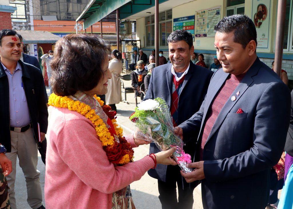 स्वास्थ्य बिमामा तीनै तहका सरकारले लगानी गर्नुपर्छ
