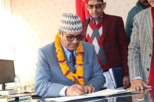 निर्माण व्यवसायीको योग्यतासम्बन्धी मापदण्ड परिमार्जन गर्न सहसचिवको संयोजकत्वमा पाँच सदस्यीय सुझाव समिति गठन
