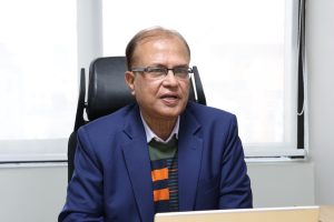 न्युन आय भएका वर्गसम्म पुग्न बीमा कम्पनीहरु कम्मर कसेर लाग्नुपर्छः मृगेन्द्रनाथ रिमाल (अन्तर्वार्ता)