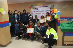 अनलाइनमार्फत कारोबार गर्ने मुगुका व्यापारीलाई राष्ट्रिय वाणिज्य बैंकले गर्यो सम्मान