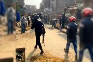 गौरमा दुई पक्षबीच झडपः स्थिति नियन्त्रणमा लिन १२ राउण्ड हवाई फायर, १२ जना घाइते