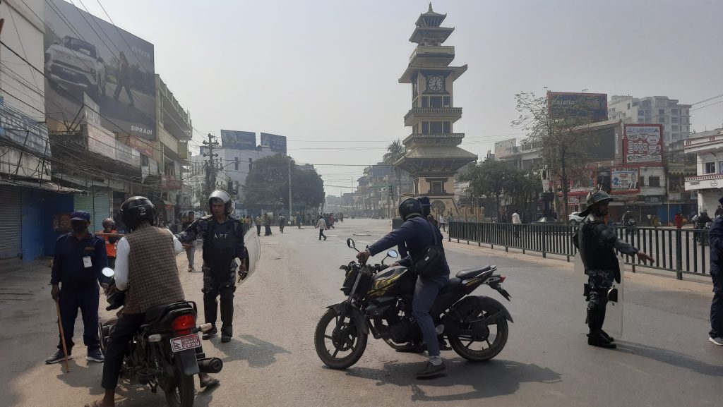 पर्सामा सर्वपक्षीय बैठकः दोषीलाई कानुनी दायरामा ल्याउने सहमति