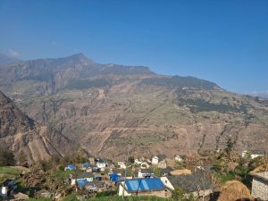 युवाविहीन बस्तीमा चुनावी रौनकः न भोटर छन्, न त उत्साह