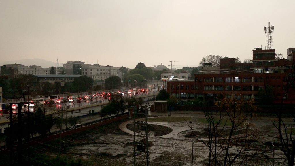 आज देशभर बादल लाग्ने, मध्यम वर्षाको सम्भावना