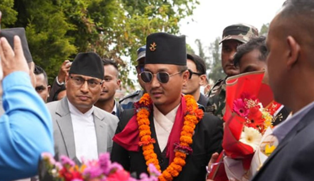 सेवा प्रवाह सरल र भ्रष्टाचारप्रति शून्य सहनशीलता अपनाउन गृहमन्त्री गुरुङको निर्देशन