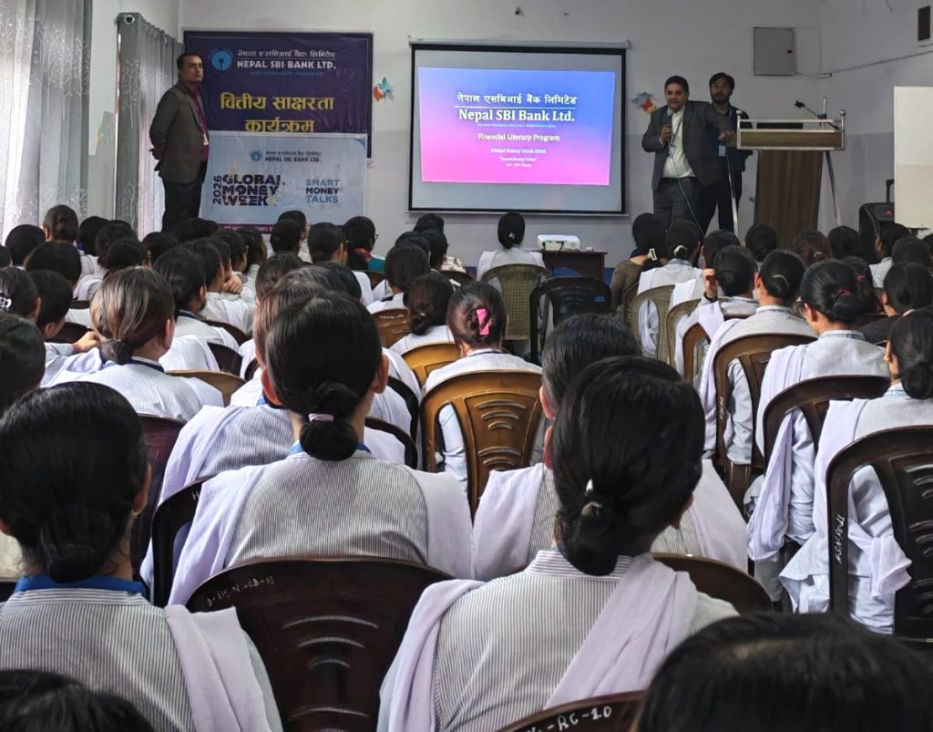 नेपाल एसबिआई बैंकले देशव्यापी सञ्चालन गरेको वित्तीय साक्षरता कार्यक्रमबाट तीन हजार बढी युवा लाभान्वित