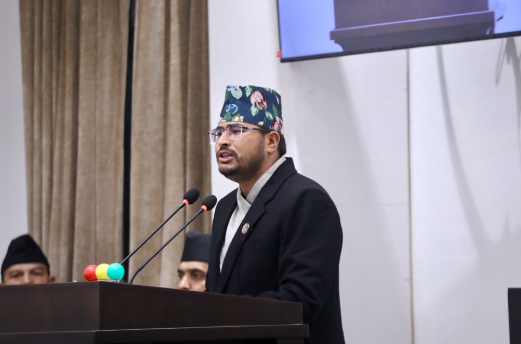 जनताप्रति उत्तरदायी बन्न सरकारलाई सांसदहरूको आग्रह