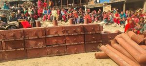 भान्सामा हुने धुँवा न्युनिकरण गर्न सुधारिएको चुलो वितरण