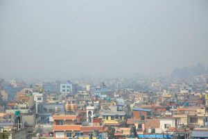 धुलो र धुवाँको घेरामा रुमल्लिएको काठमाडौं : पार्क र रुखहरूले जोगाएको अस्तित्व(फाेटाे फिचर)