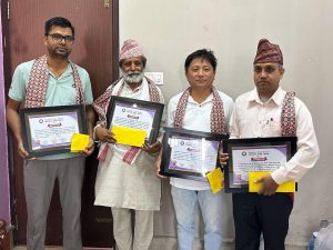 चार पत्रकार पुरस्कृत