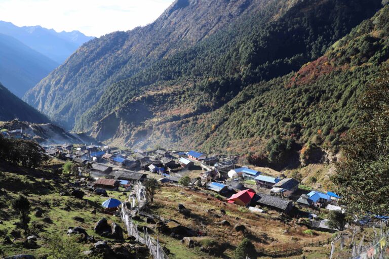 चीनसँगको छोटो व्यापारिक नाका ओलाङचुङ्गोला पुनःसञ्चालन