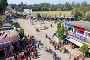 भन्सारमा कडाइले सीमापारिको व्यापार सर्‍यो वारि: महेन्द्रनगरमा चहलपहल, सुनसान वनबासा
