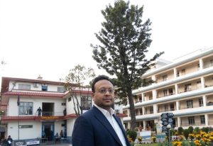 हिरासतमा रहेका सुलभसँग ‘आइप्याड’ भेटिएपछि ललितपुर प्रहरीमाथि नै छानबिन