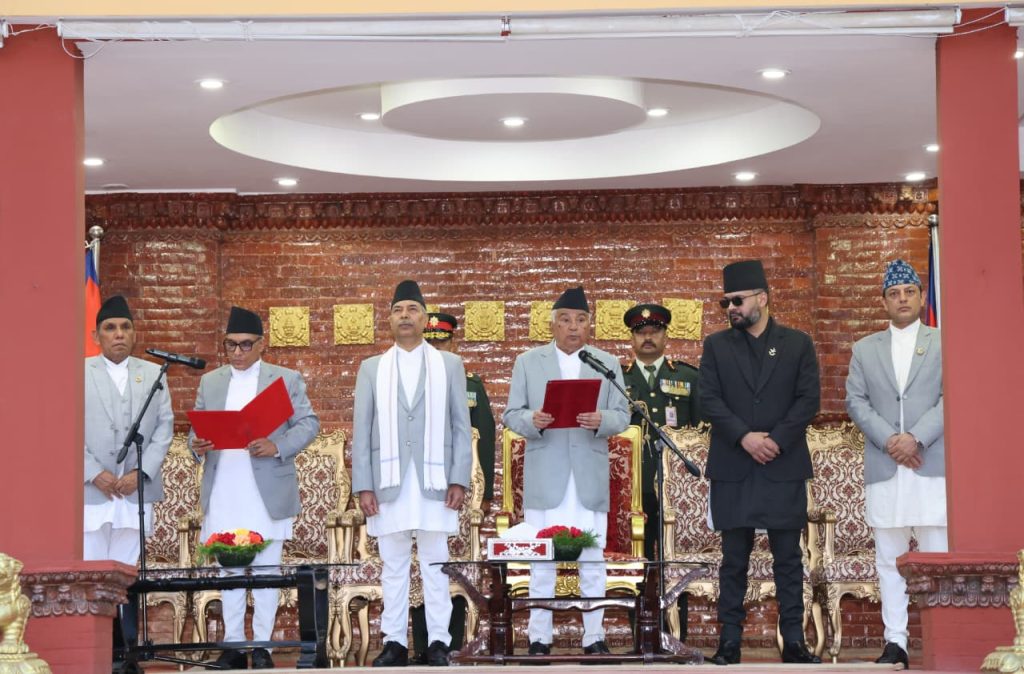 नवनियुक्त प्रधानन्यायाधीश मनोज कुमार शर्माले लिए शपथ