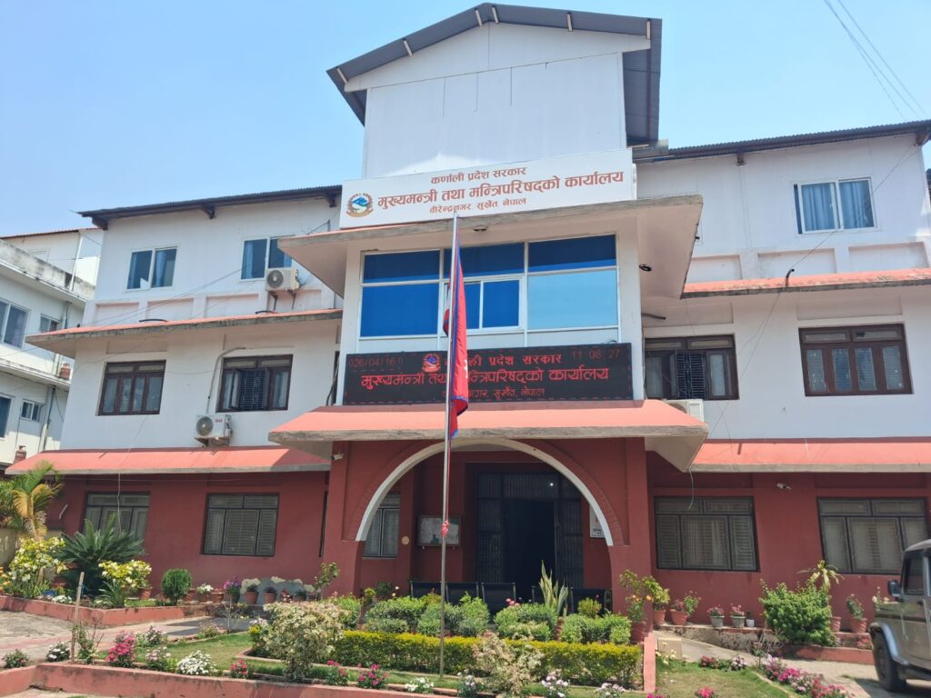 कर्णाली सरकारले गर्‍यो झण्डै १७ लाख नागरिकको विपद् बीमा