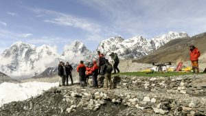 अमेरिकन ड्रोन एभरेष्ट बेसक्याम्पमा उद्घाटन