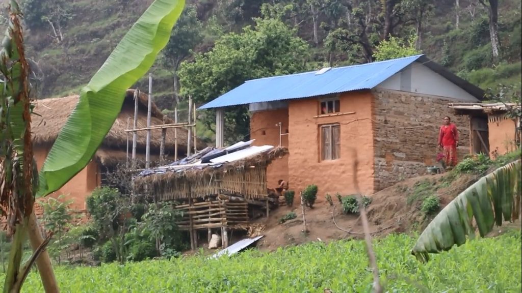 खोक्सिकका विपन्न परिवारलाई निःशुल्क विद्युत् जडान