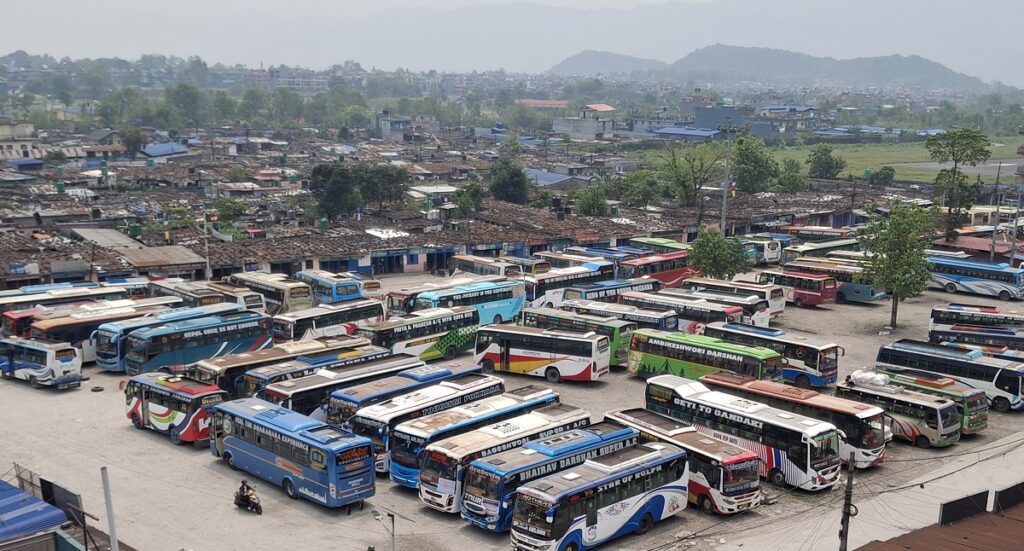 पोखरा बसपार्क क्षेत्रका अतिक्रमित संरचना हटाउन १५ दिने अल्टिमेटम