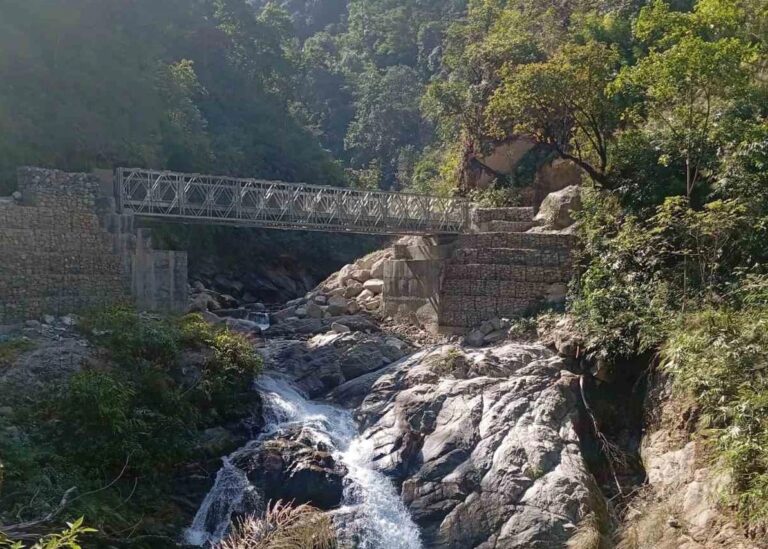 १ करोड ७० लाख लागतमा बनेको बेलीब्रिजबाट दुई जिल्लाका नागरिक लाभान्वित