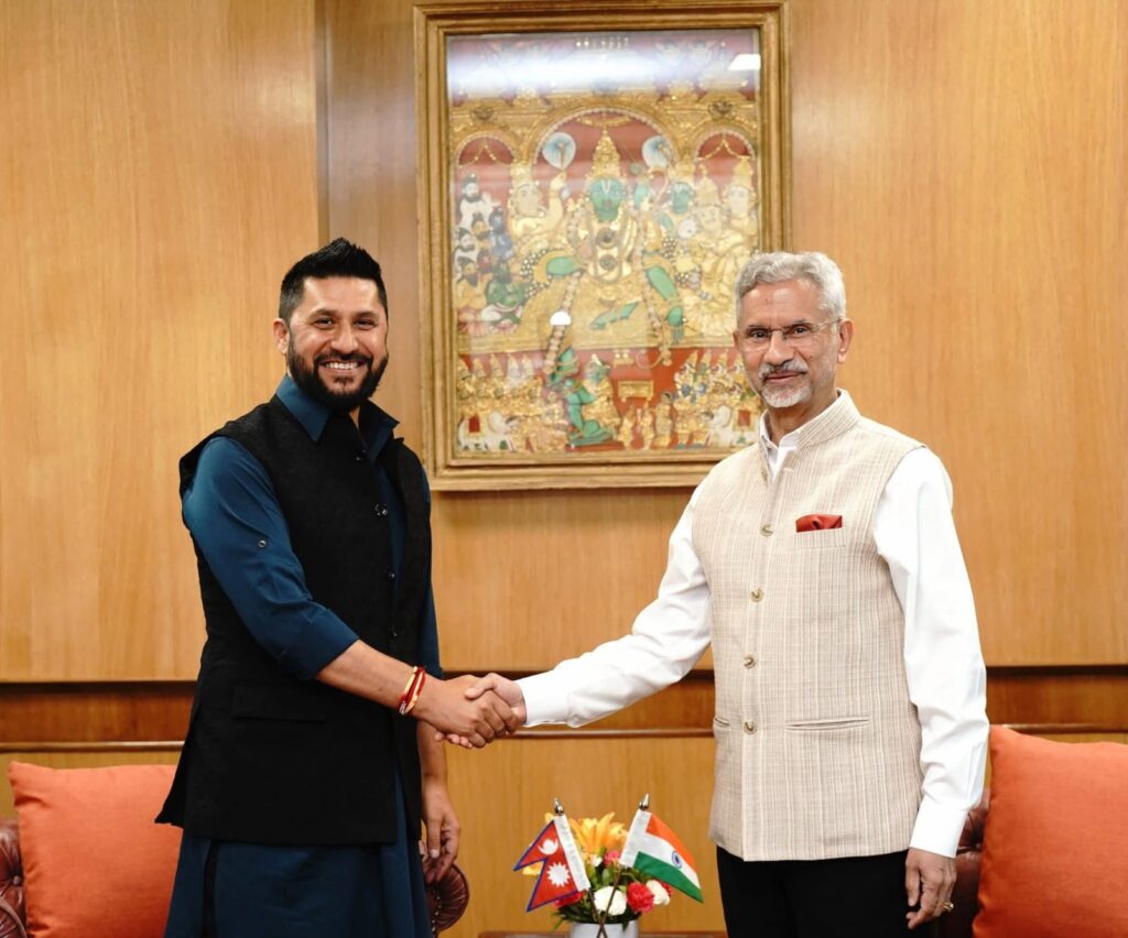 रविसँग भेटेपछि भारतीय विदेशमन्त्रीले भने– विकास साझेदारी र जन सम्बन्धमा छलफल केन्द्रित थियो