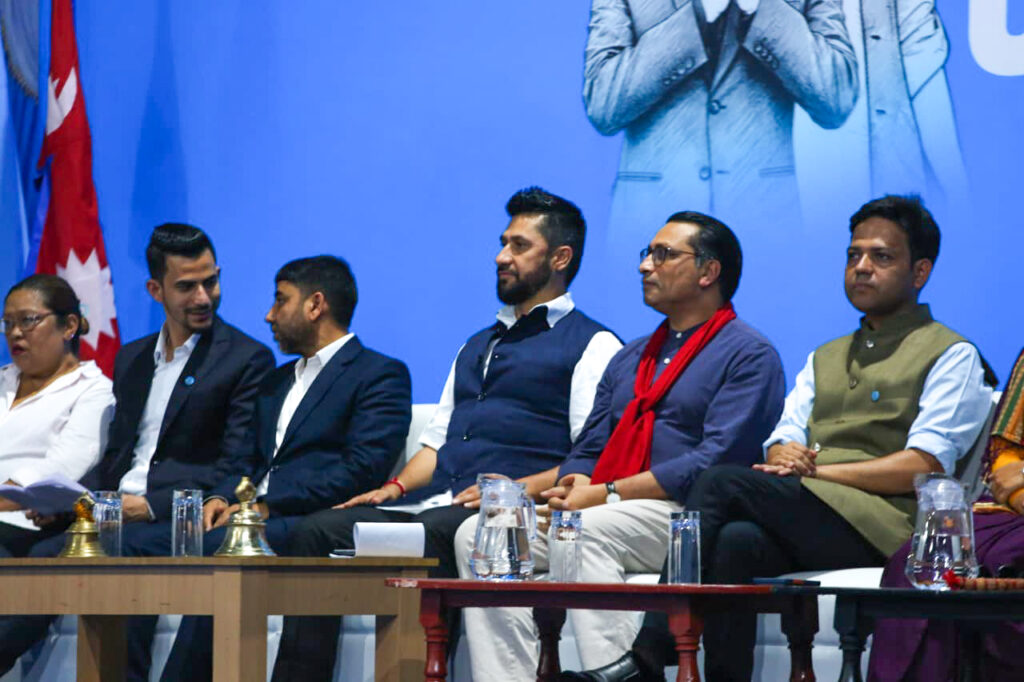 रास्वपा निर्वाचनमा कडा मापदण्ड, सभापतिको उम्मेद्वारलाई ५१ र पदाधिकारीका लागि २१ जना समर्थक चाहिने