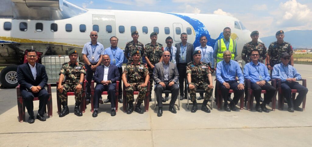 बुद्ध एयरद्वारा अवकाशप्राप्त विमानको फ्युजलेज सेनालाई हस्तान्तरण