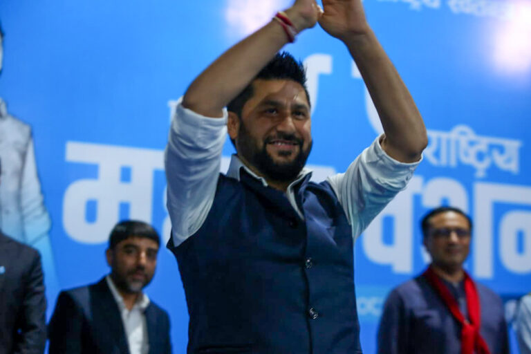 महाधिवेशन लम्बिएपछि रास्वपाले प्रतिनिधिलाई भन्यो–५ हजार रुपैयाँ शुल्क अनिवार्य छैन, चाहिनेले फिर्ता माग्नु