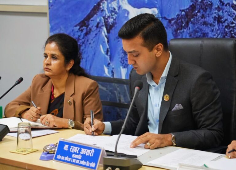 ग्यासमा हुने कालोबजारी रोक्न सरकारलाई संसदीय समितिको निर्देशन