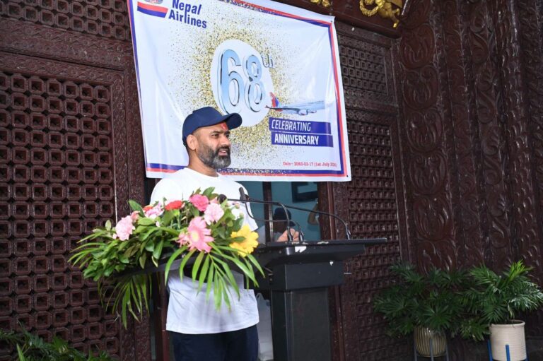 नेपाल वायुसेवा निगम सुधारमा इमान्दार कर्मचारीलाई प्राथमिकता : मन्त्री पौडेल