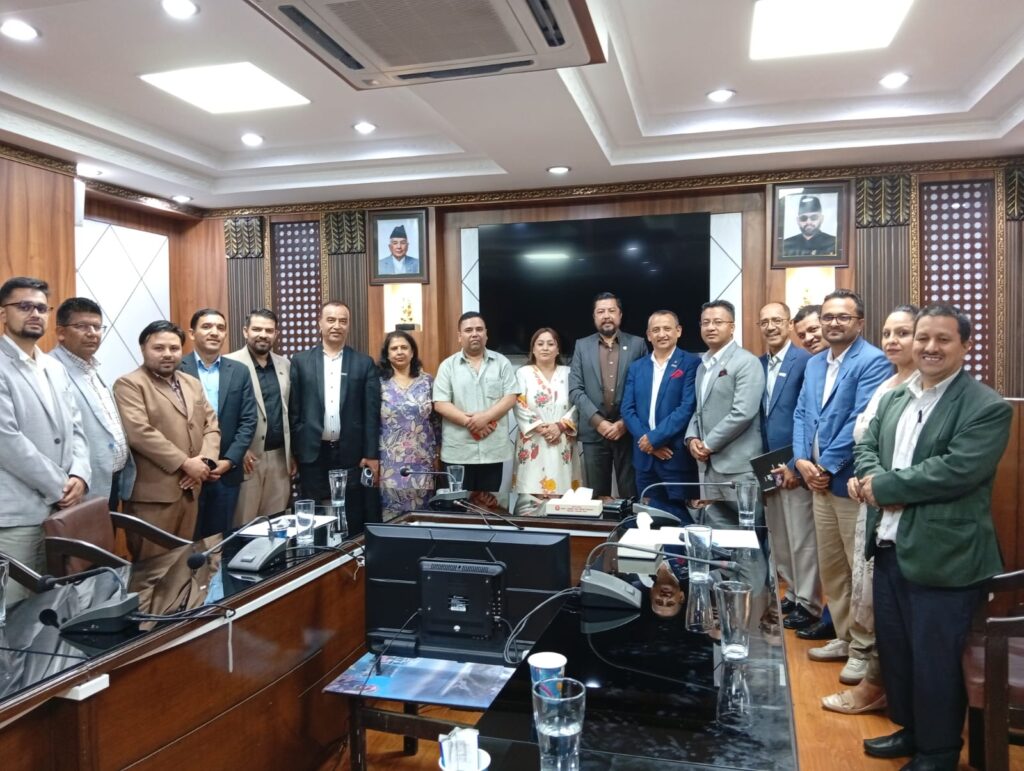 पीपीए, प्रसारण र लाइसेन्स समस्या समाधान गर्न इप्पानले सरकारलाई बुझायो ३८ बुँदे सुझाव