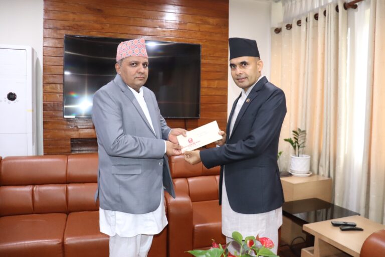 कानुनी दायराभित्र रहेर दूरसञ्चार क्षेत्रको विकास र सेवा विस्तारमा केन्द्रित हुने अध्यक्ष घिमिरेको प्रतिबद्धता