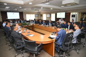 सूर्य नेपालदेखि एनसेलसम्म, यी २० ठूला कम्पनी प्रतिनिधिसँग छलफलमा अर्थमन्त्री